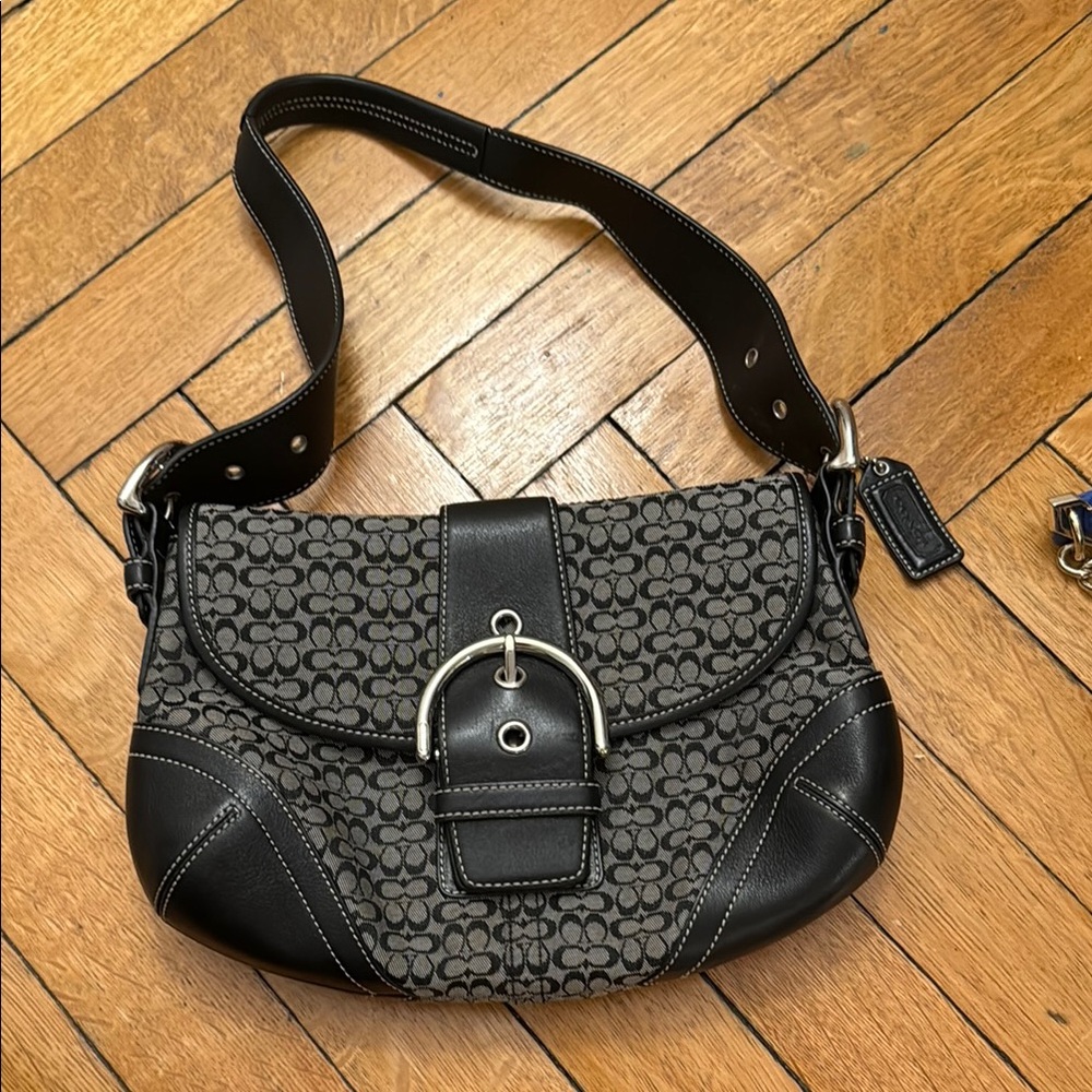 Coach Vintage Shoulder Bag